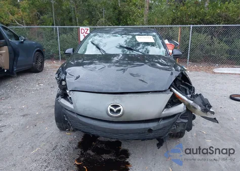 2011 Mazda Mazda3 I Sport z USA, uszkodzony, nr VIN JM1BL1UFXB1386203